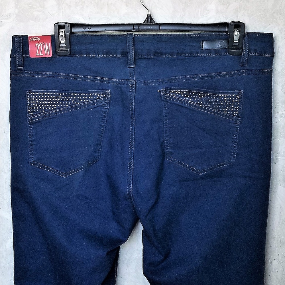 Jeans Womans 22W Royalty For Me Stretchy NWT - Picture 3 of 8